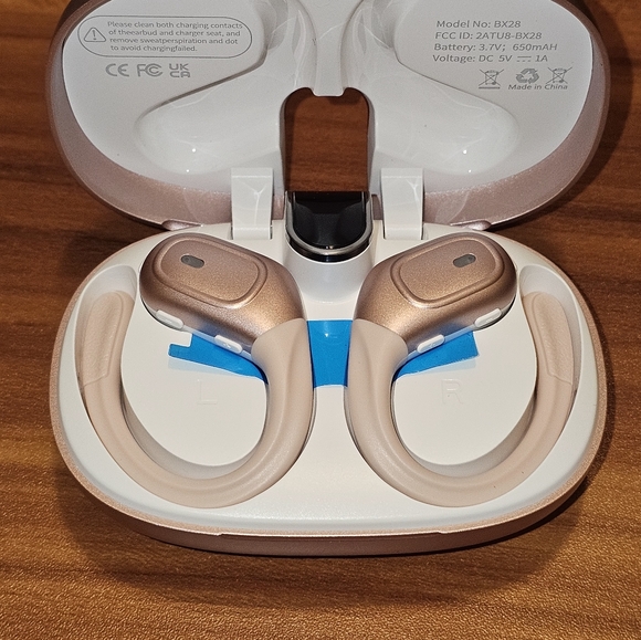 Wireless Bluetooth EarBuds Waterproof LED Display Rose Gold - Picture 3 of 10